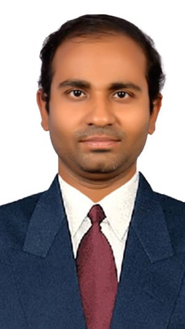 Karamcheti Vellinadh